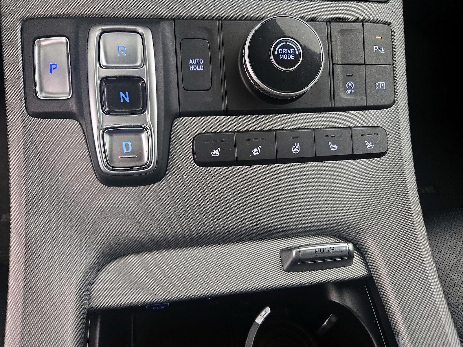 2024 Hyundai Palisade SEL - Photo 19