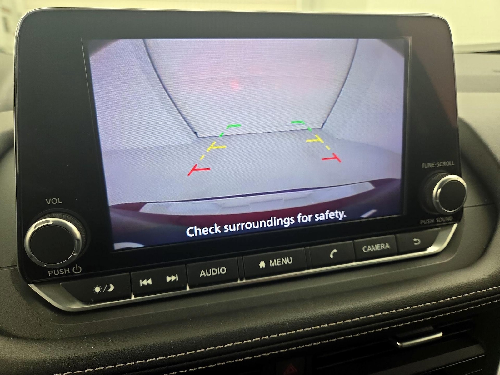 2024 Nissan Rogue SV - Photo 15