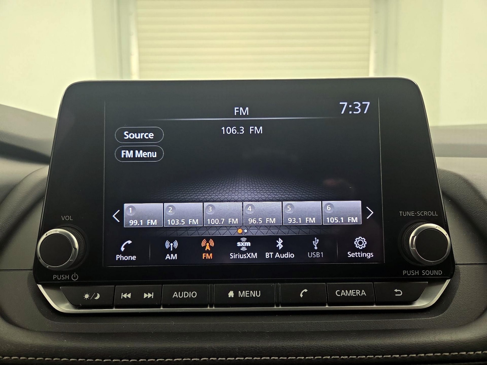 2024 Nissan Rogue SV - Photo 16