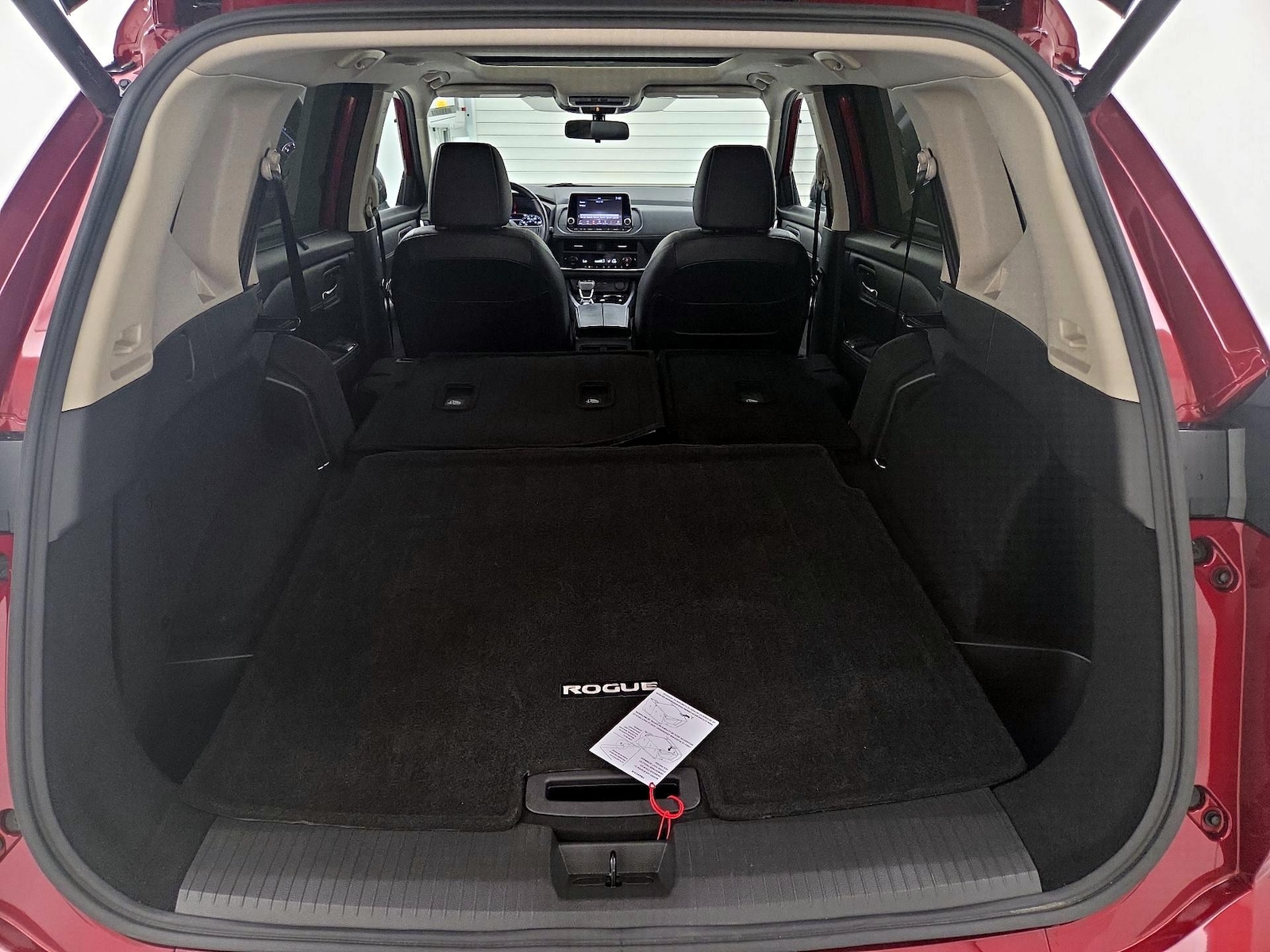 2024 Nissan Rogue SV - Photo 23