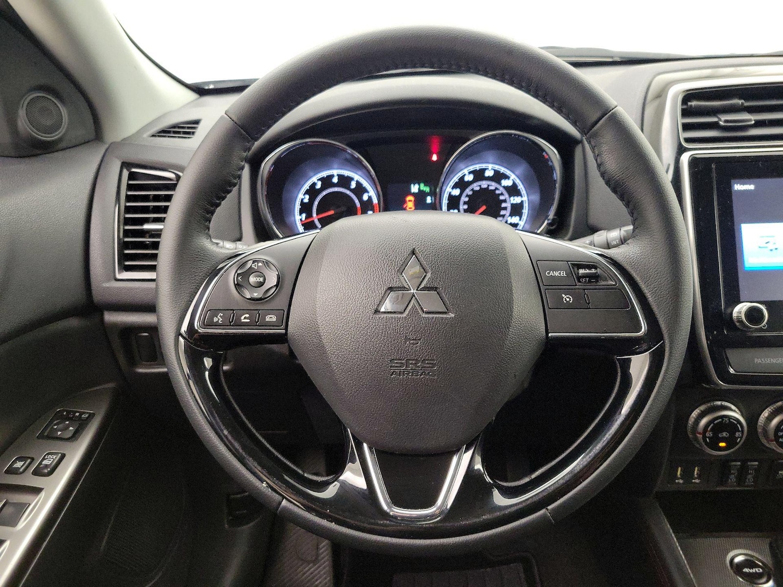 2025 Mitsubishi Outlander Sport SE - Photo 11