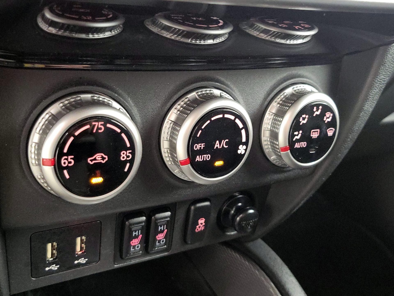 2025 Mitsubishi Outlander Sport SE - Photo 17