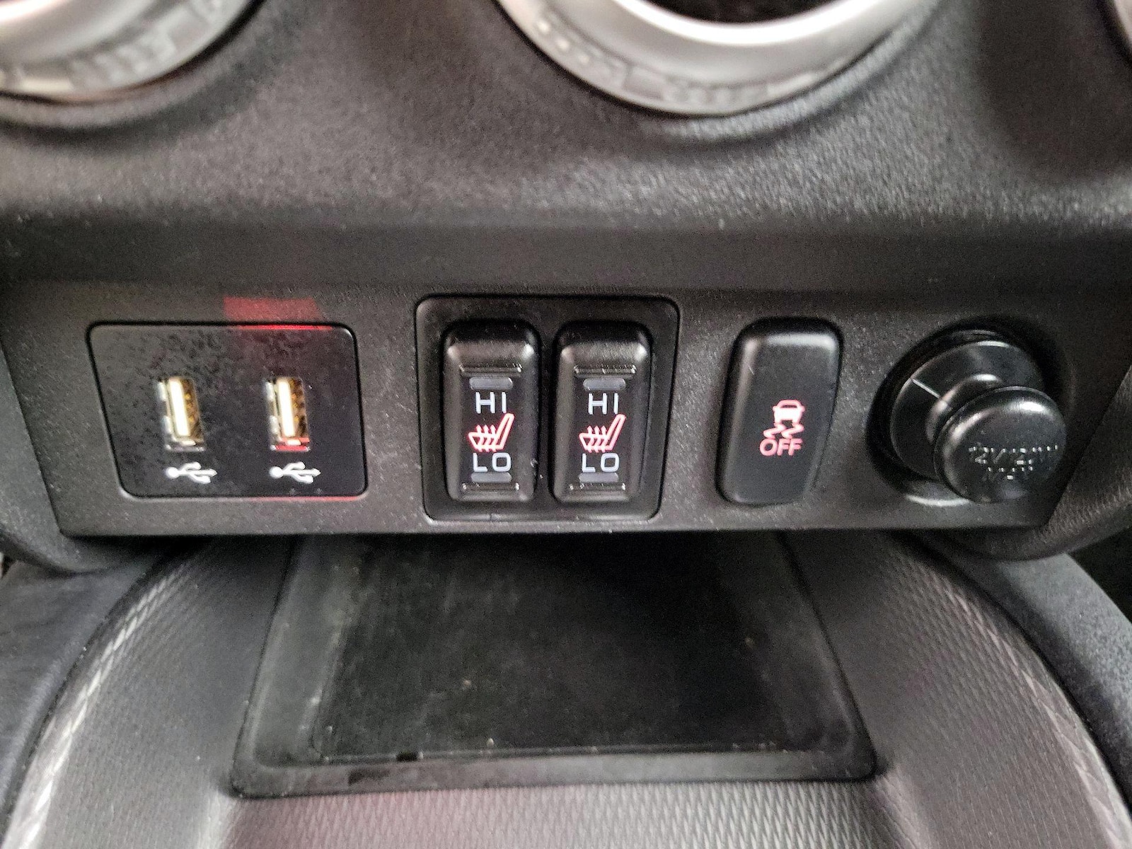 2025 Mitsubishi Outlander Sport SE - Photo 19