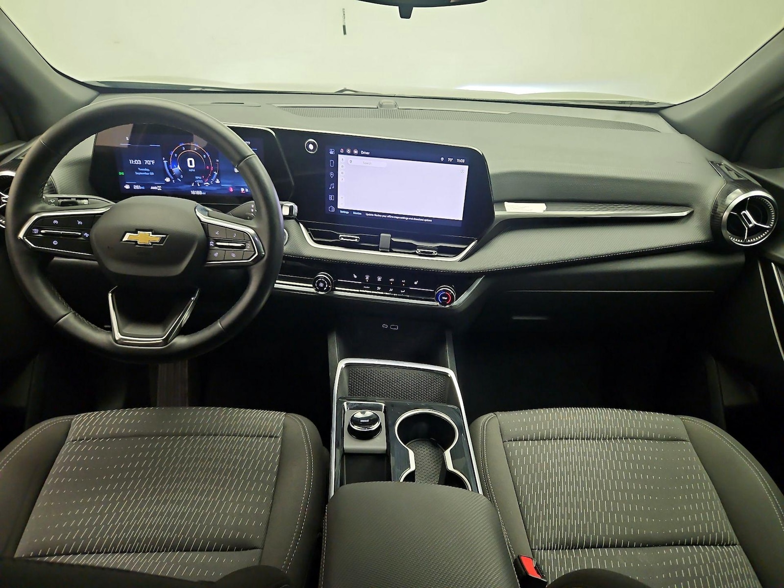 2026 Chevrolet Equinox LT - Photo 10