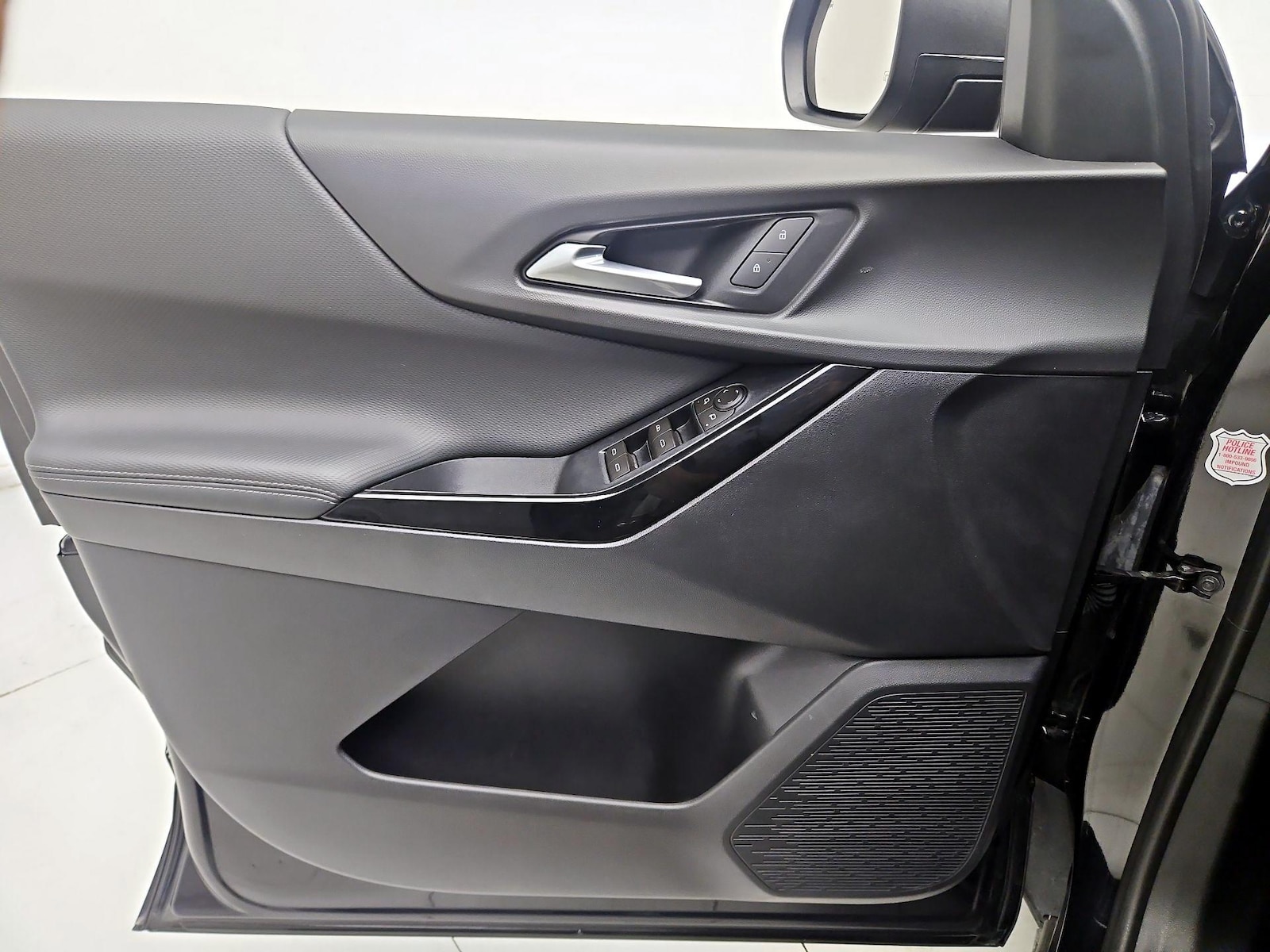 2026 Chevrolet Equinox LT - Photo 13