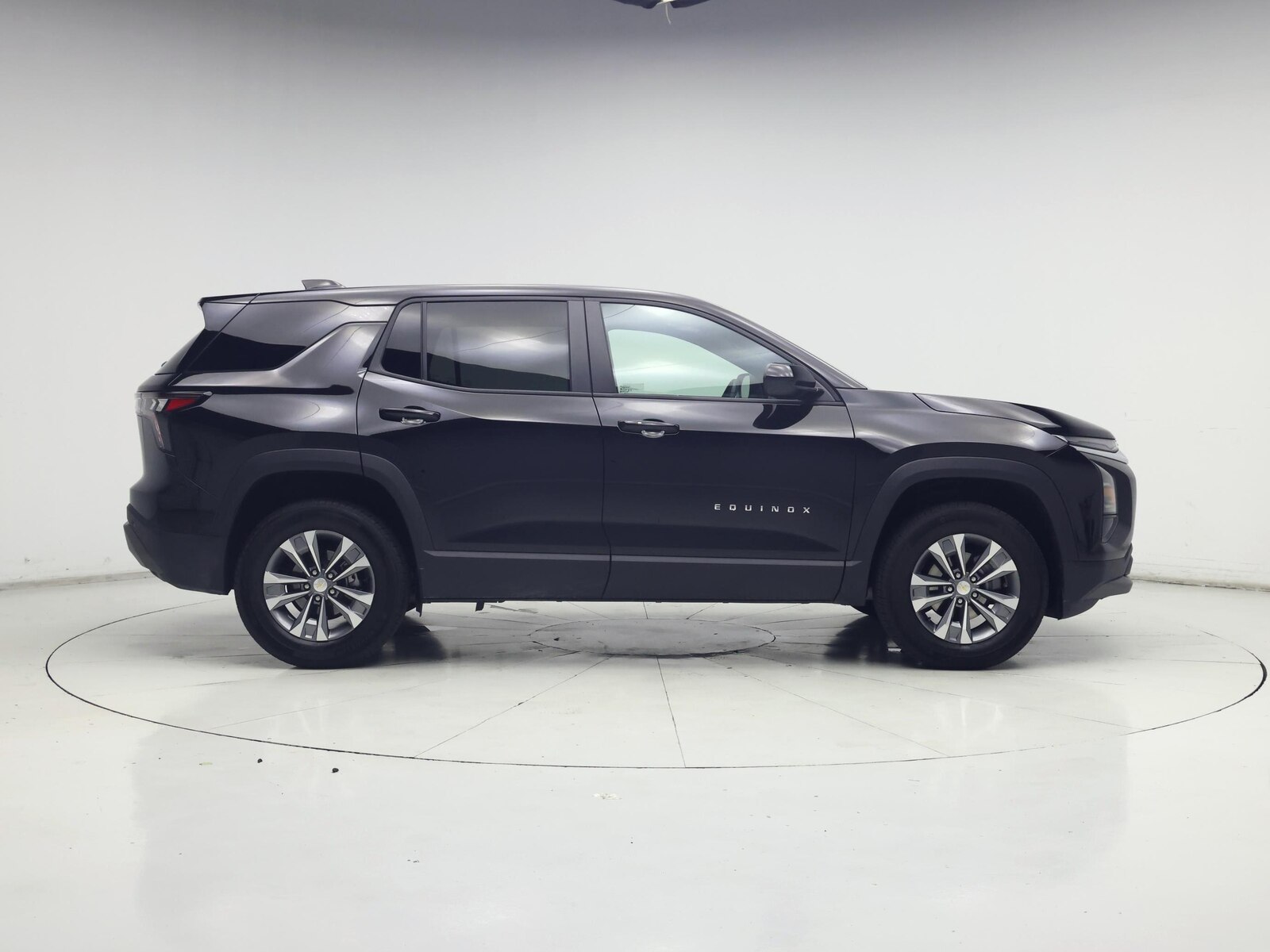 2026 Chevrolet Equinox LT - Photo 8