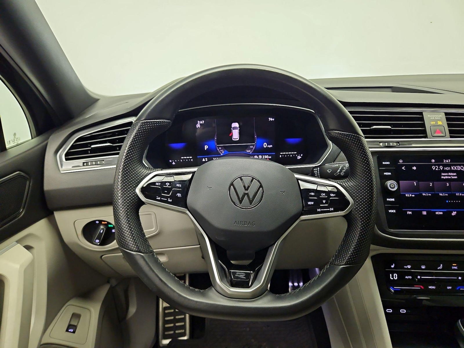 2024 Volkswagen Tiguan SE R-LINE BLACK - Photo 11