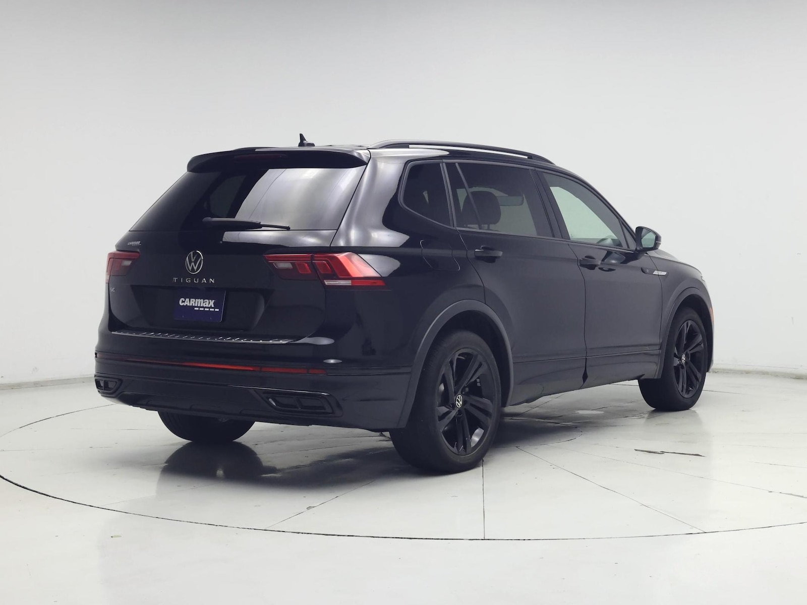 2024 Volkswagen Tiguan SE R-LINE BLACK - Photo 9