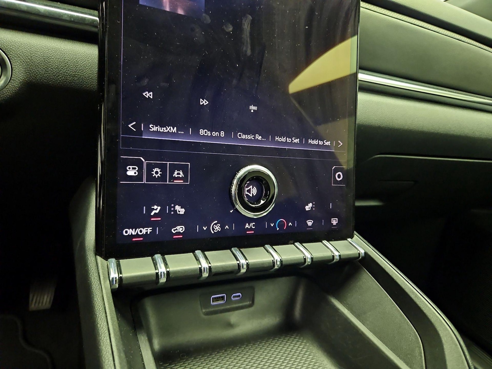 2025 GMC Terrain Elevation - Photo 16