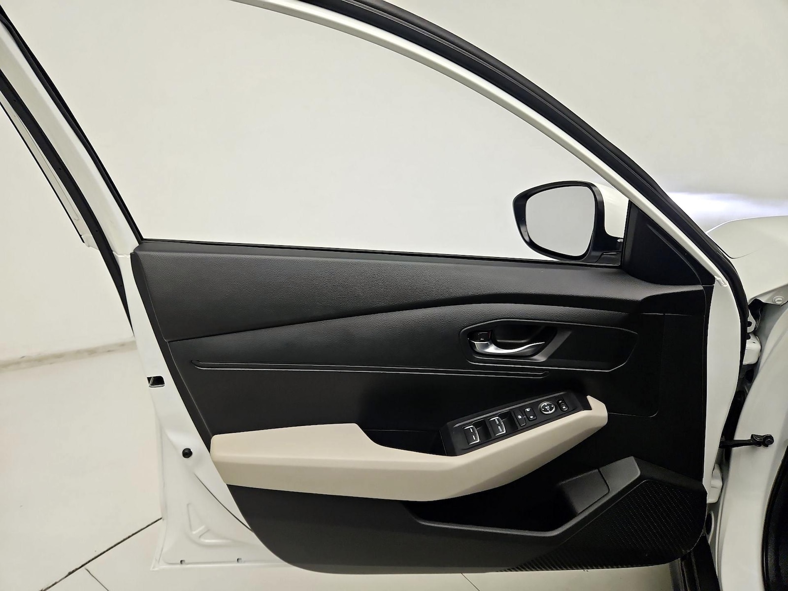 2024 Honda Accord LX - Photo 13