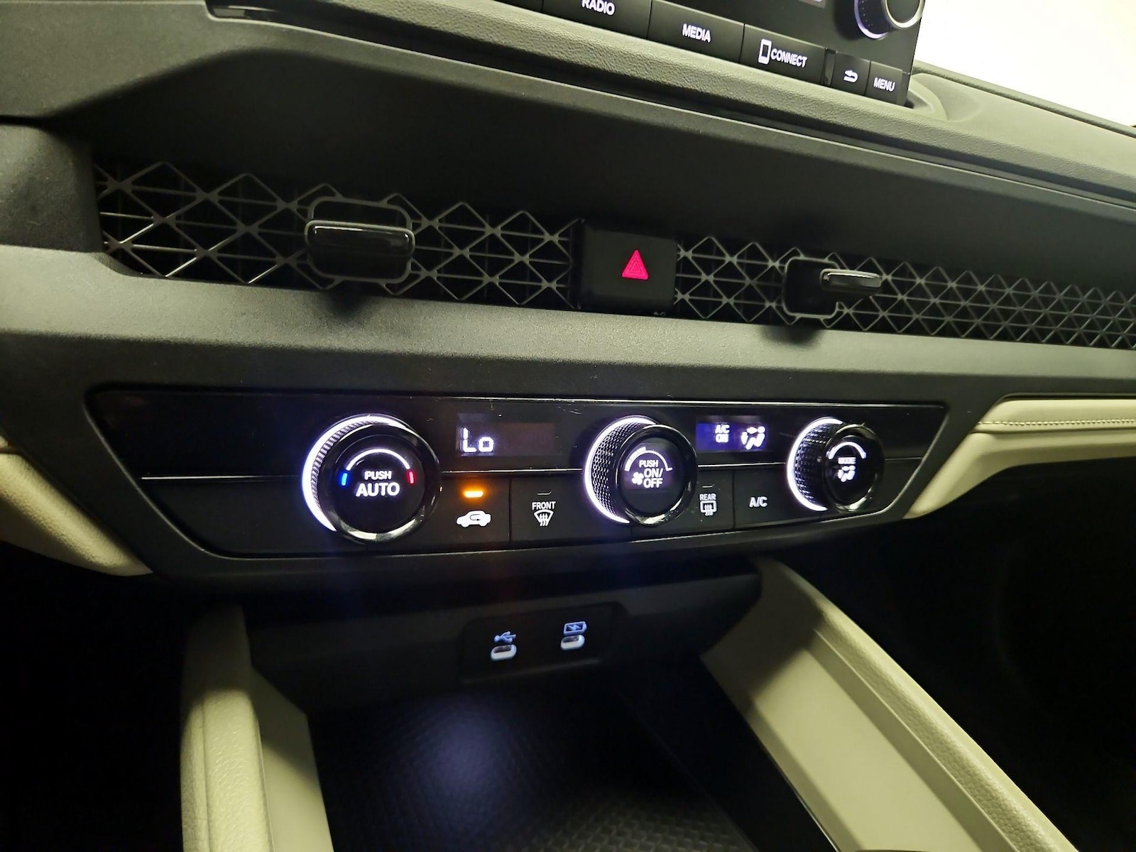 2024 Honda Accord LX - Photo 16