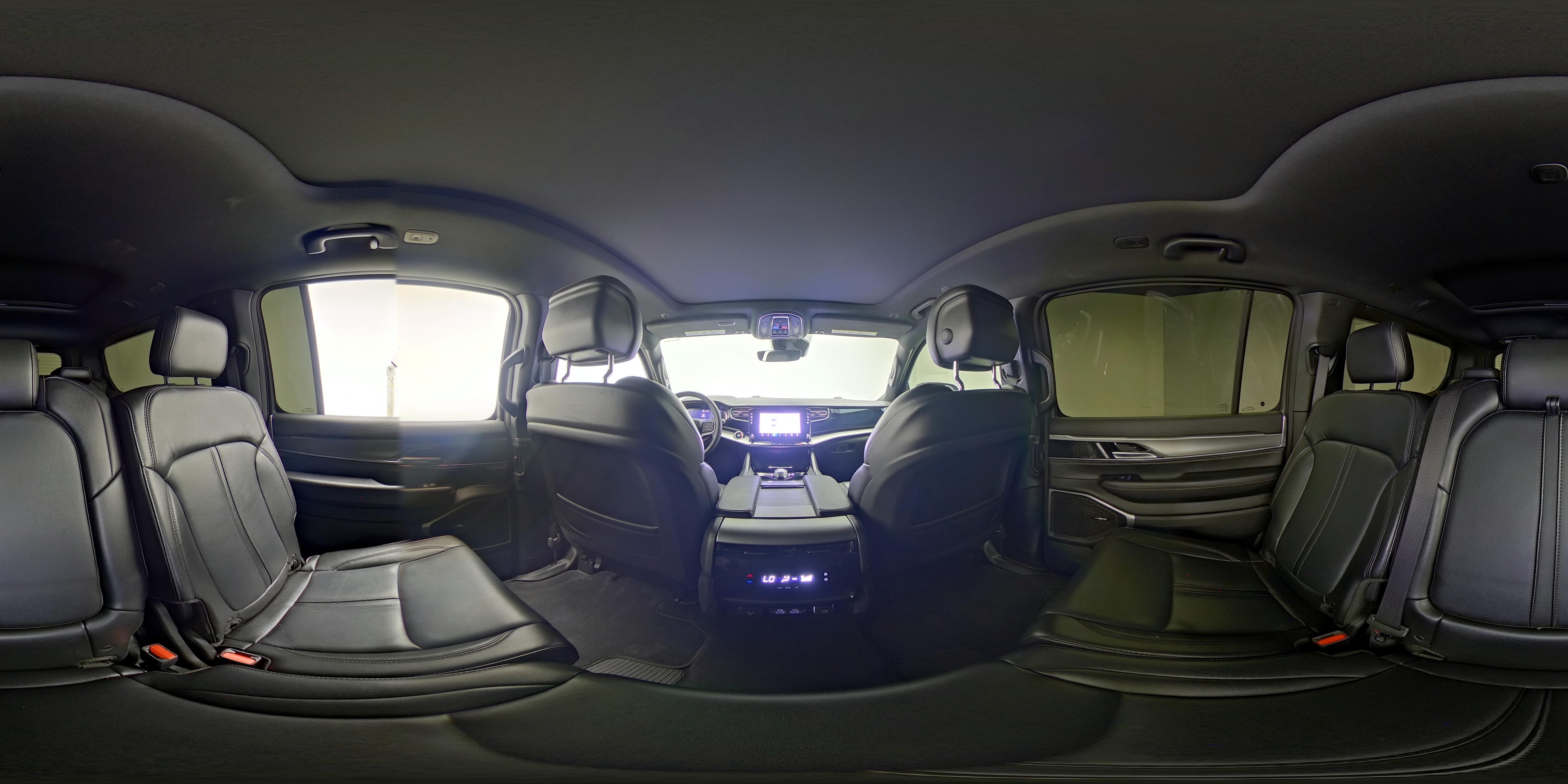 2023 Jeep Wagoneer Series I - Photo 28
