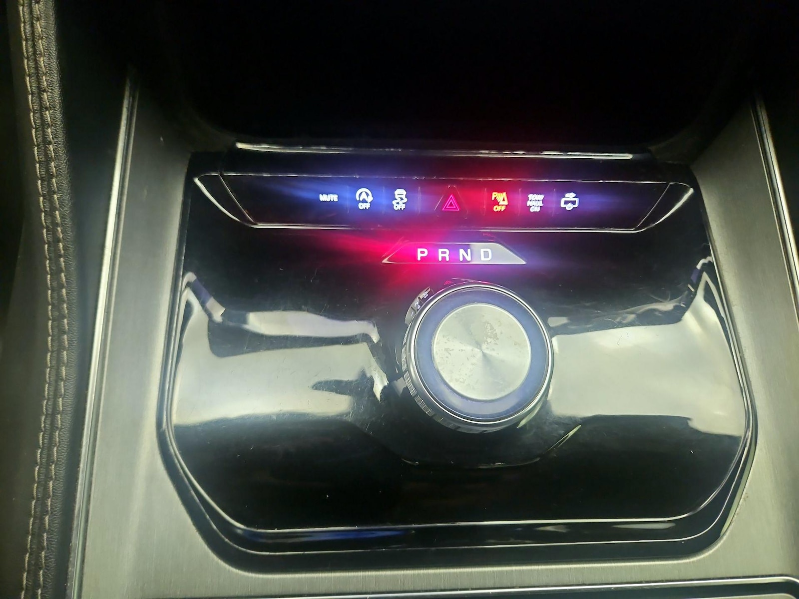 2023 Jeep Wagoneer Series I - Photo 19