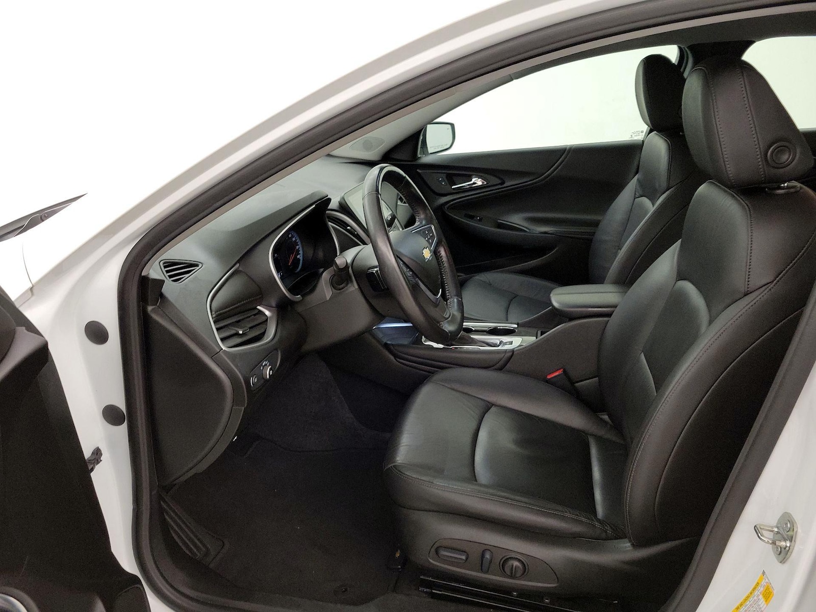 2022 Chevrolet Malibu 1LT - Photo 12
