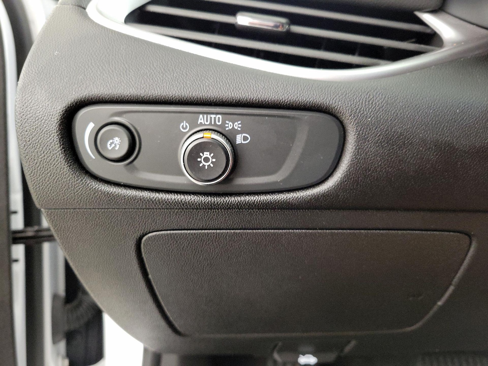 2022 Chevrolet Malibu 1LT - Photo 14