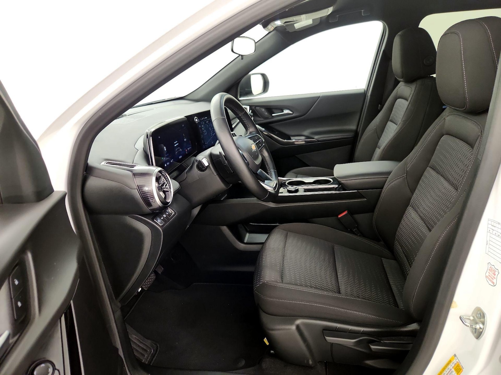 2026 Chevrolet Equinox LT - Photo 12