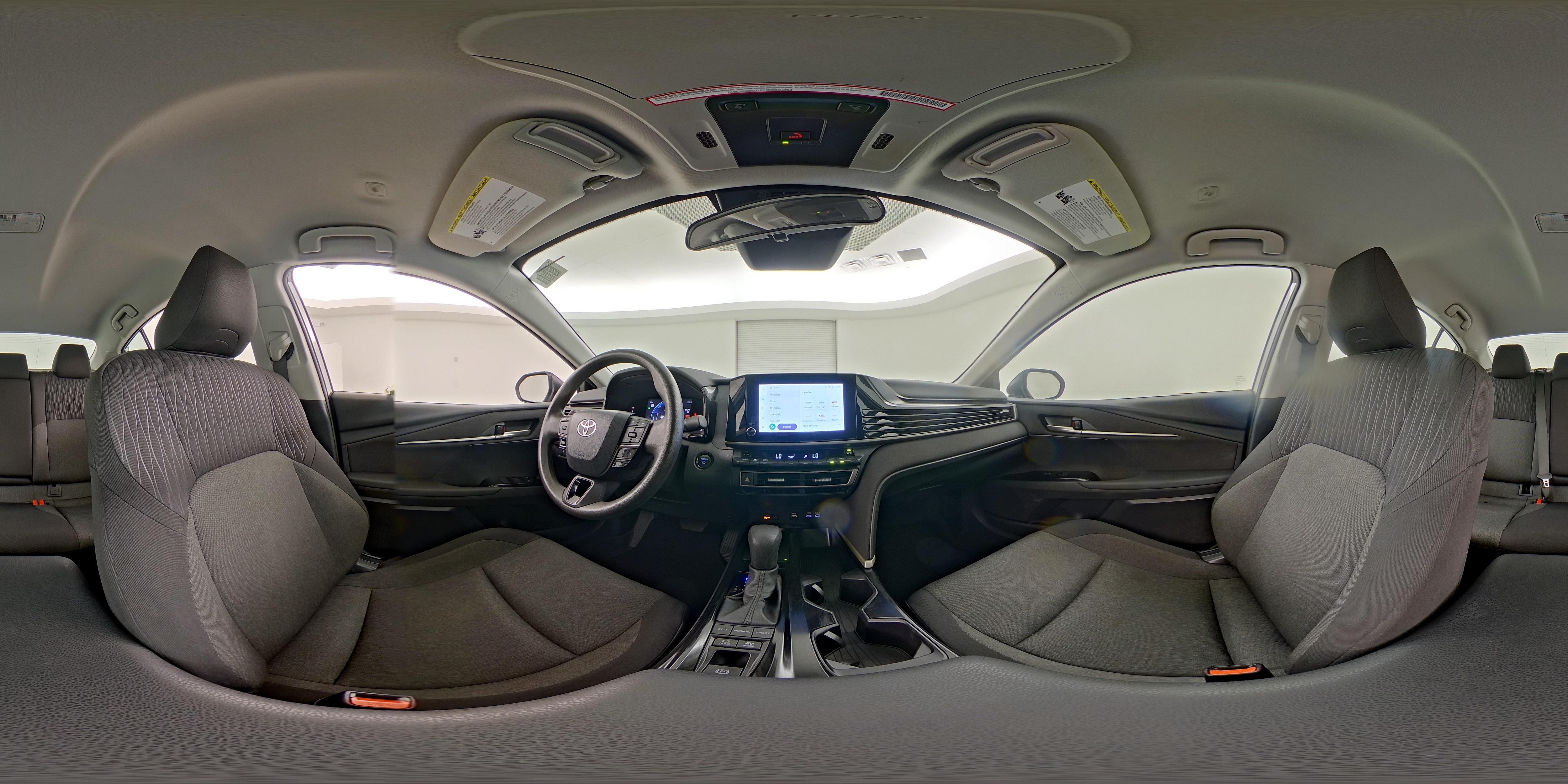 2025 Toyota Camry LE - Photo 24