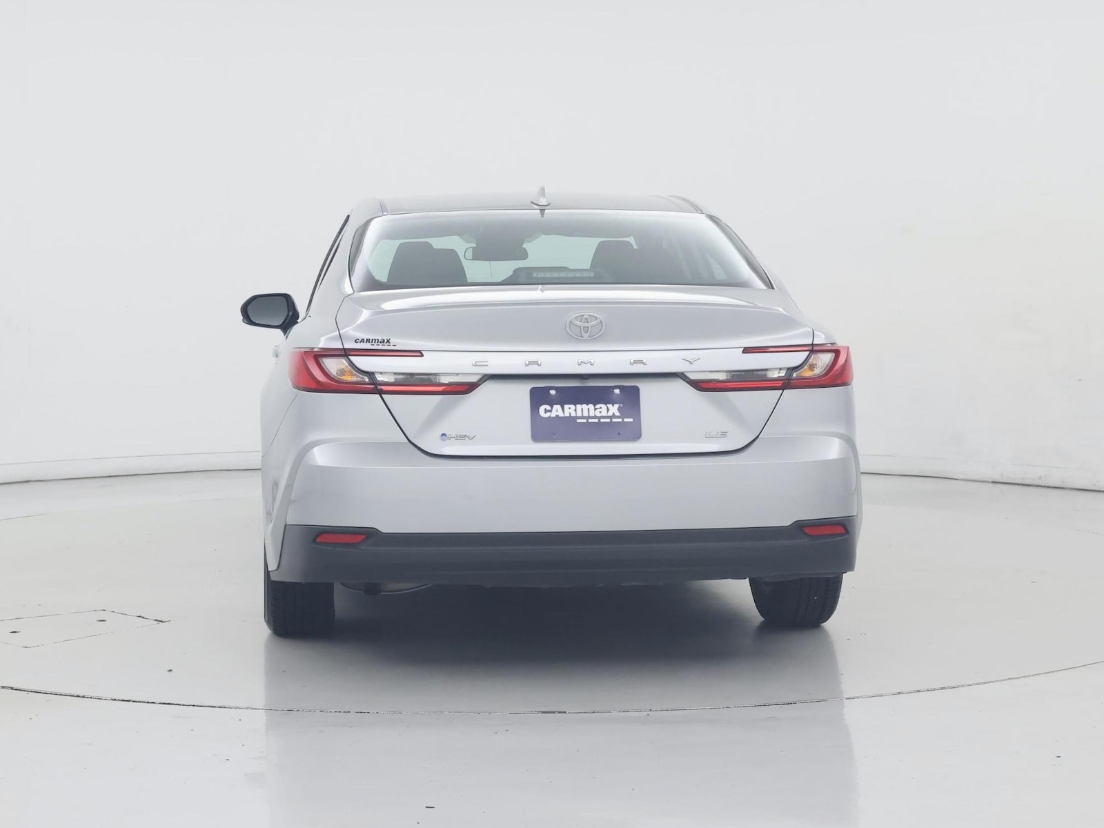 2025 Toyota Camry LE - Photo 7