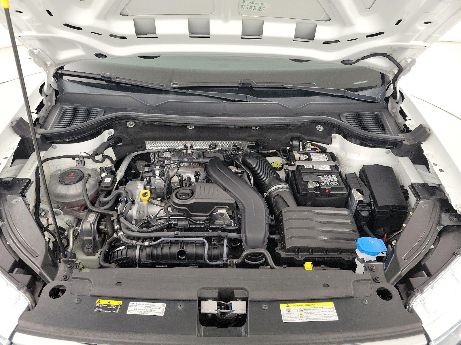 2023 Volkswagen Taos SE - Photo 22