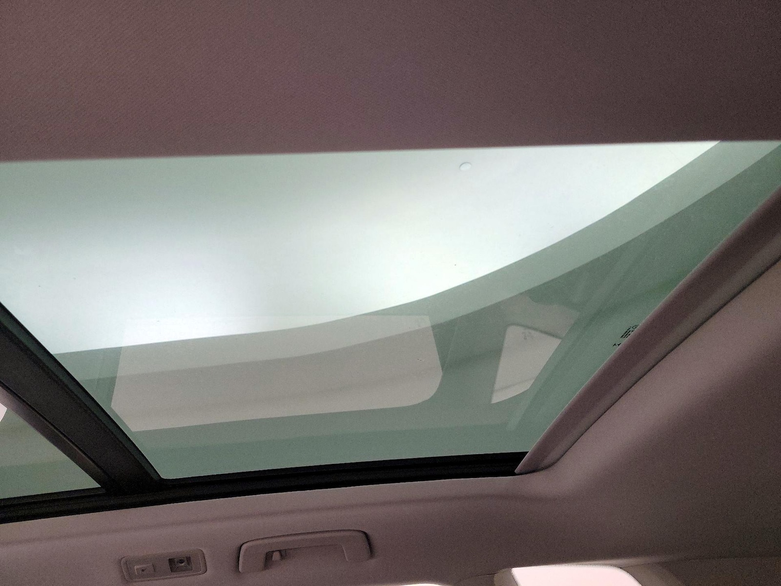 2023 Volkswagen Taos SE - Photo 23