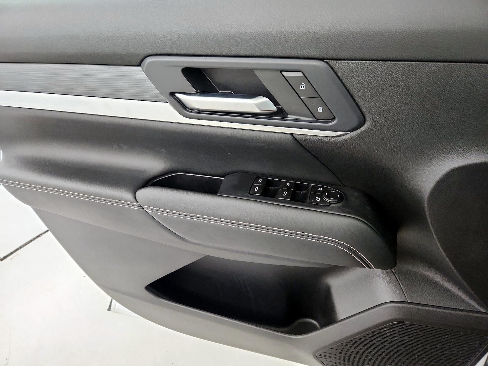 2026 GMC Terrain Elevation - Photo 13