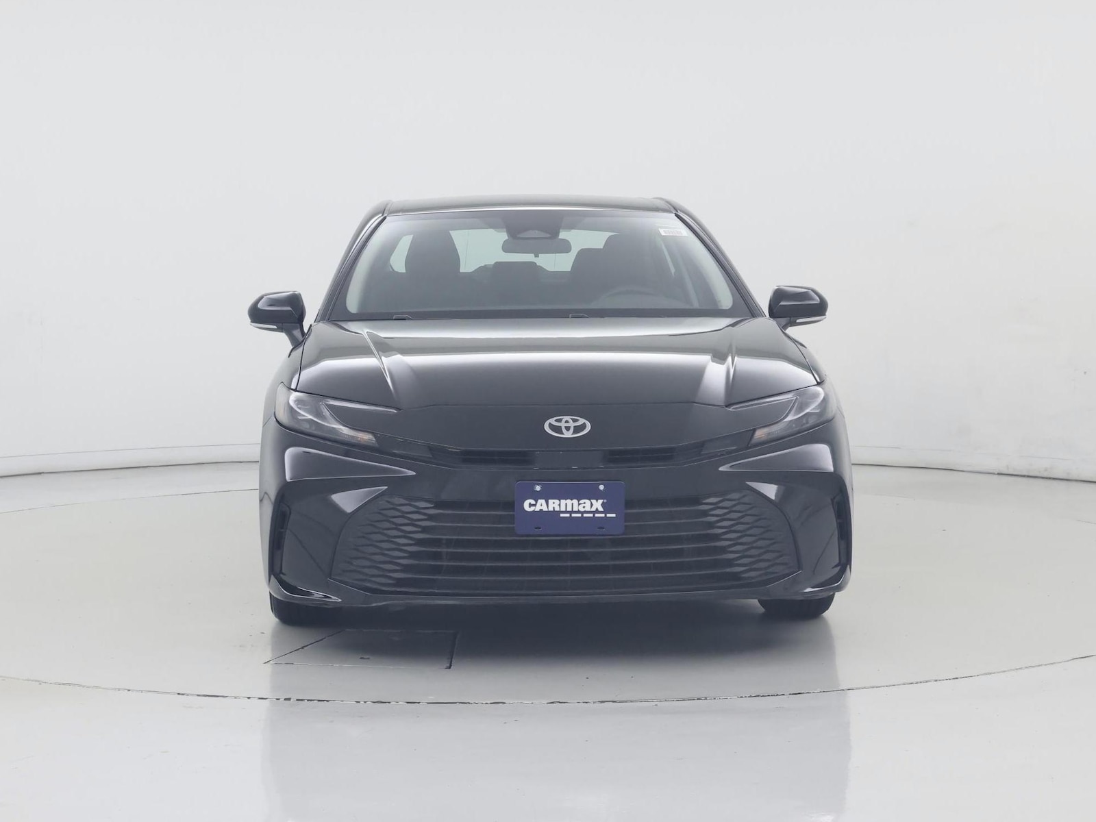 2025 Toyota Camry LE - Photo 6