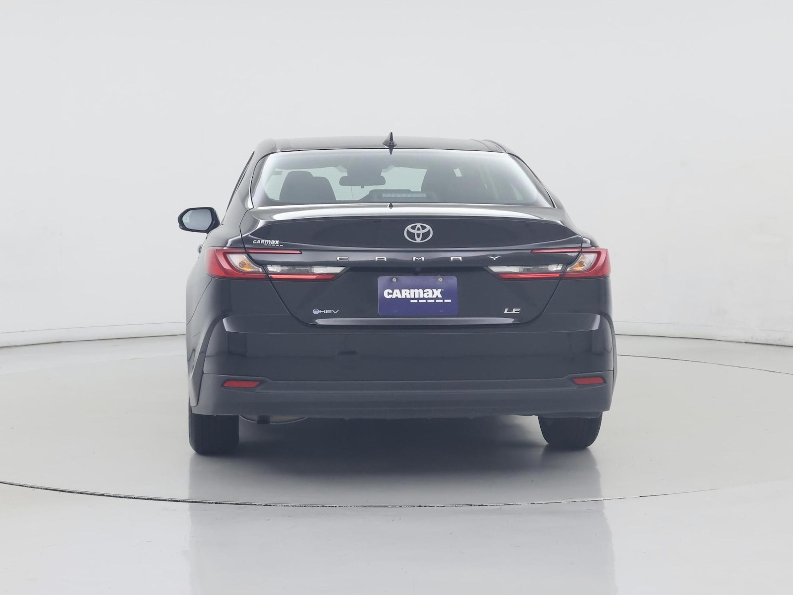 2025 Toyota Camry LE - Photo 7