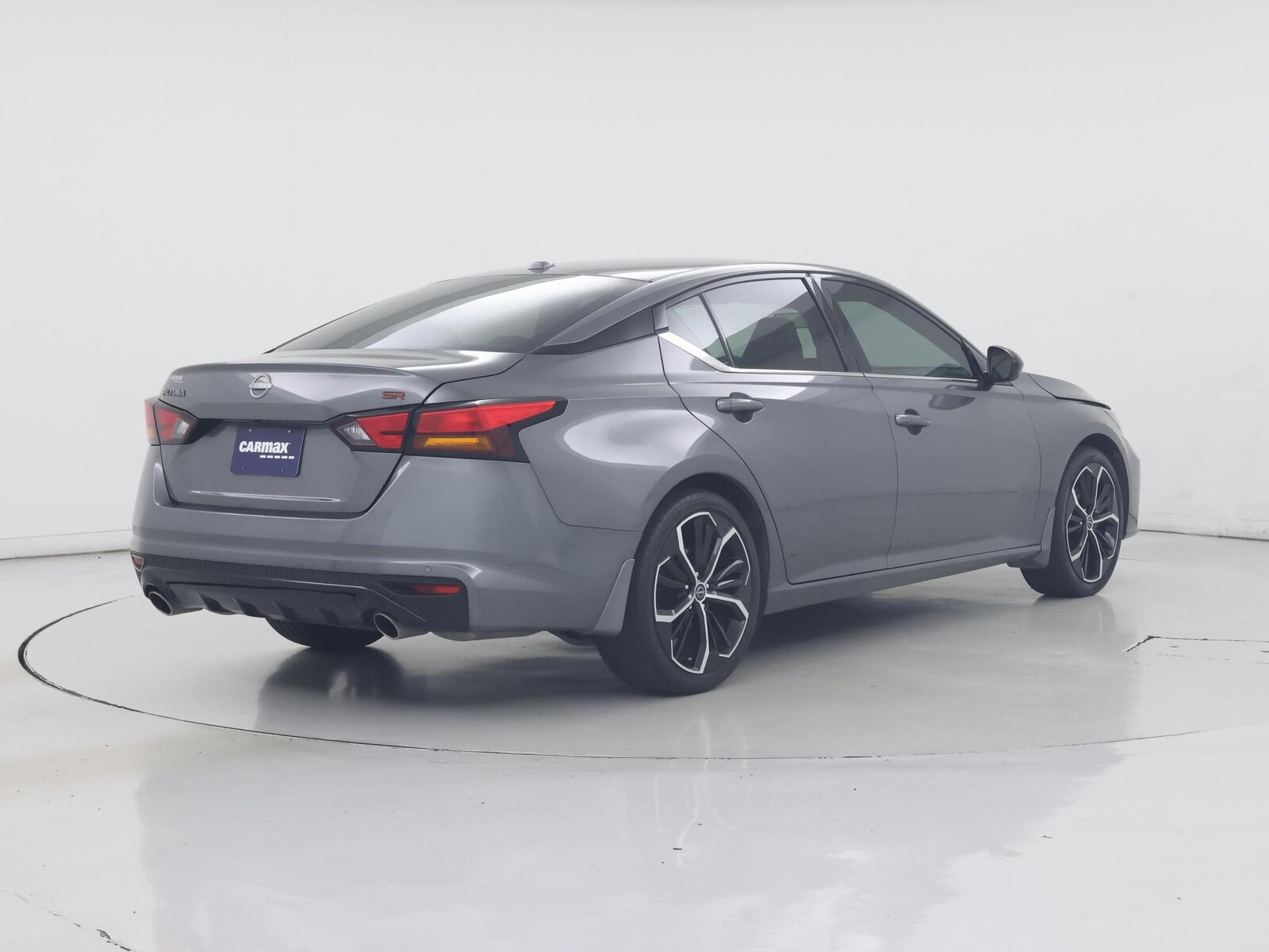 2024 Nissan Altima SR - Photo 9