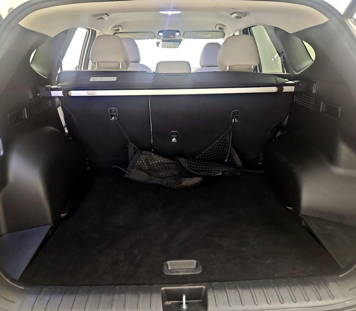 Trunk/Cargo (Seats Up)