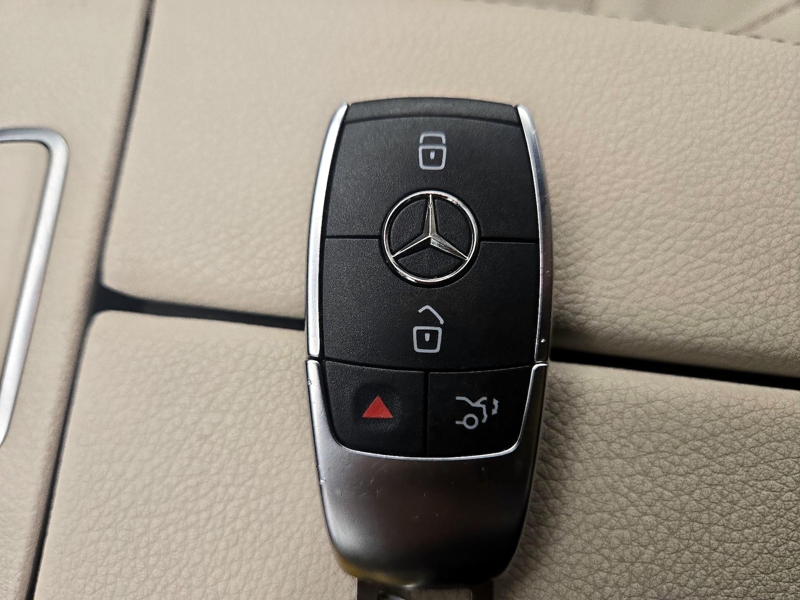 2025 Mercedes-Benz GLA GLA250 - Photo 23