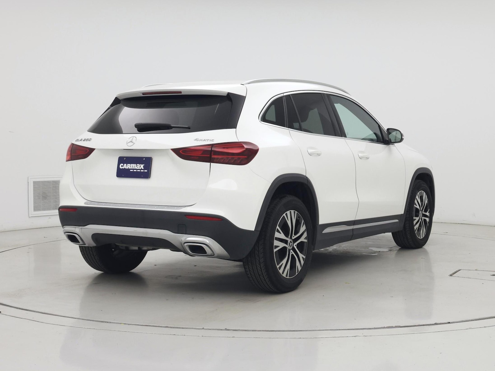 2025 Mercedes-Benz GLA GLA250 - Photo 9