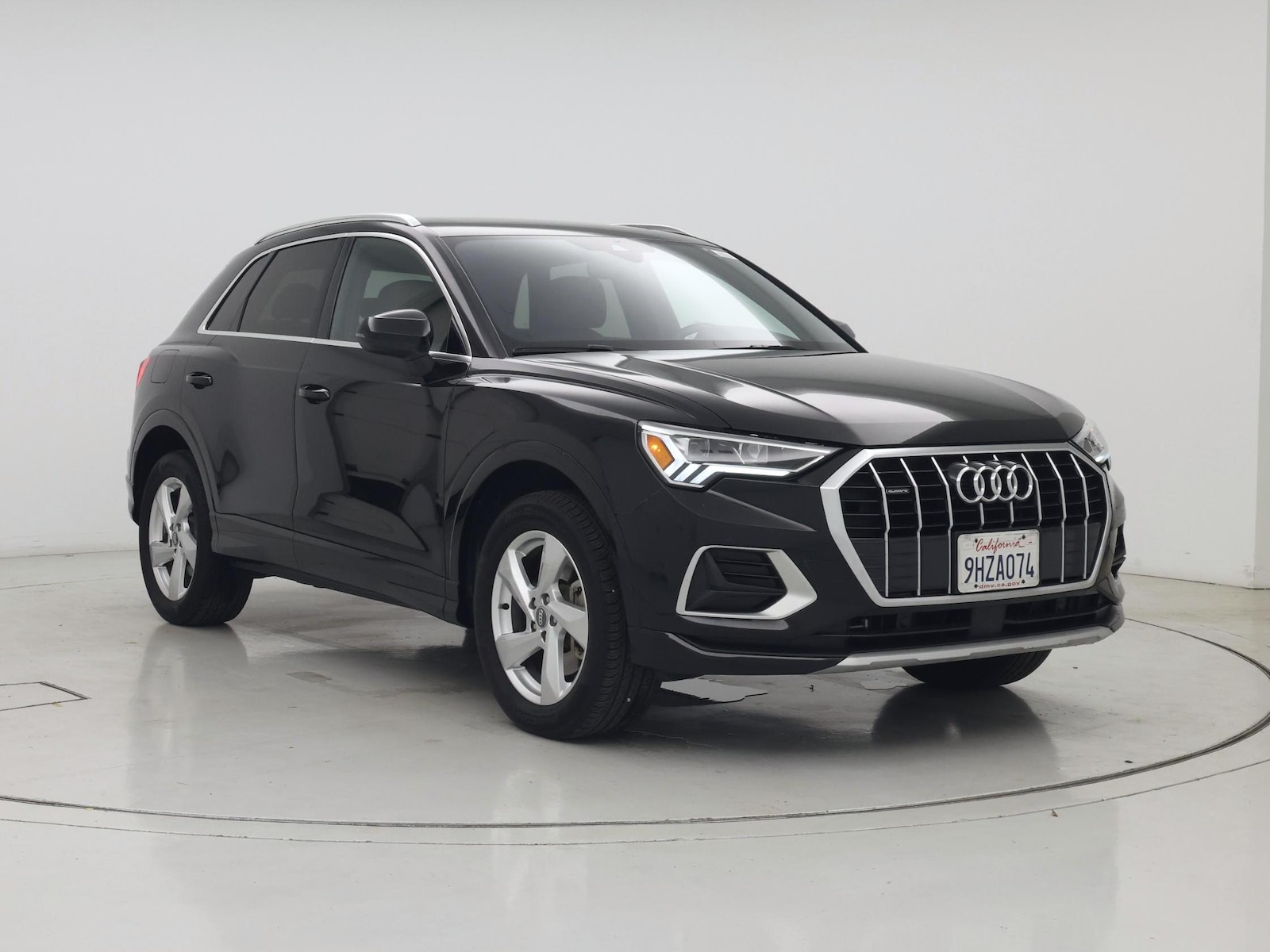 2020 Audi Q3 Premium Plus - Photo 2