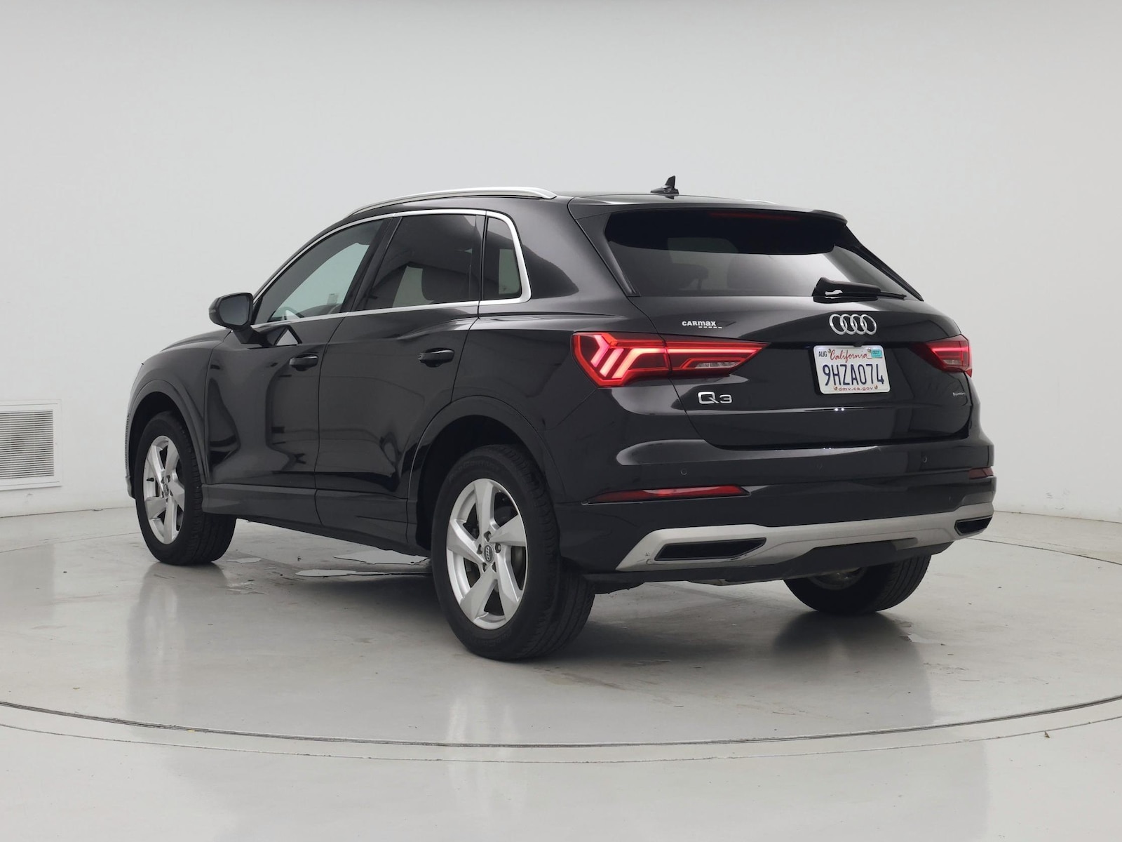 2020 Audi Q3 Premium Plus - Photo 3