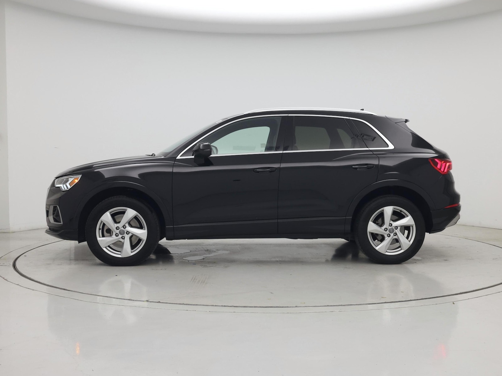 2020 Audi Q3 Premium Plus - Photo 4
