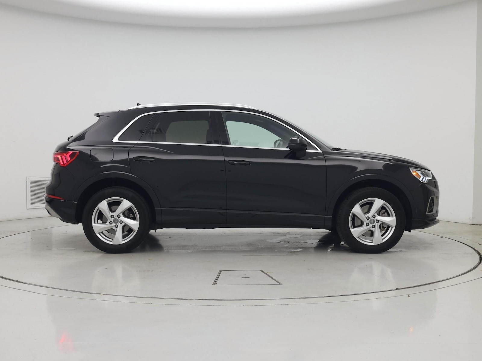 2020 Audi Q3 Premium Plus - Photo 8