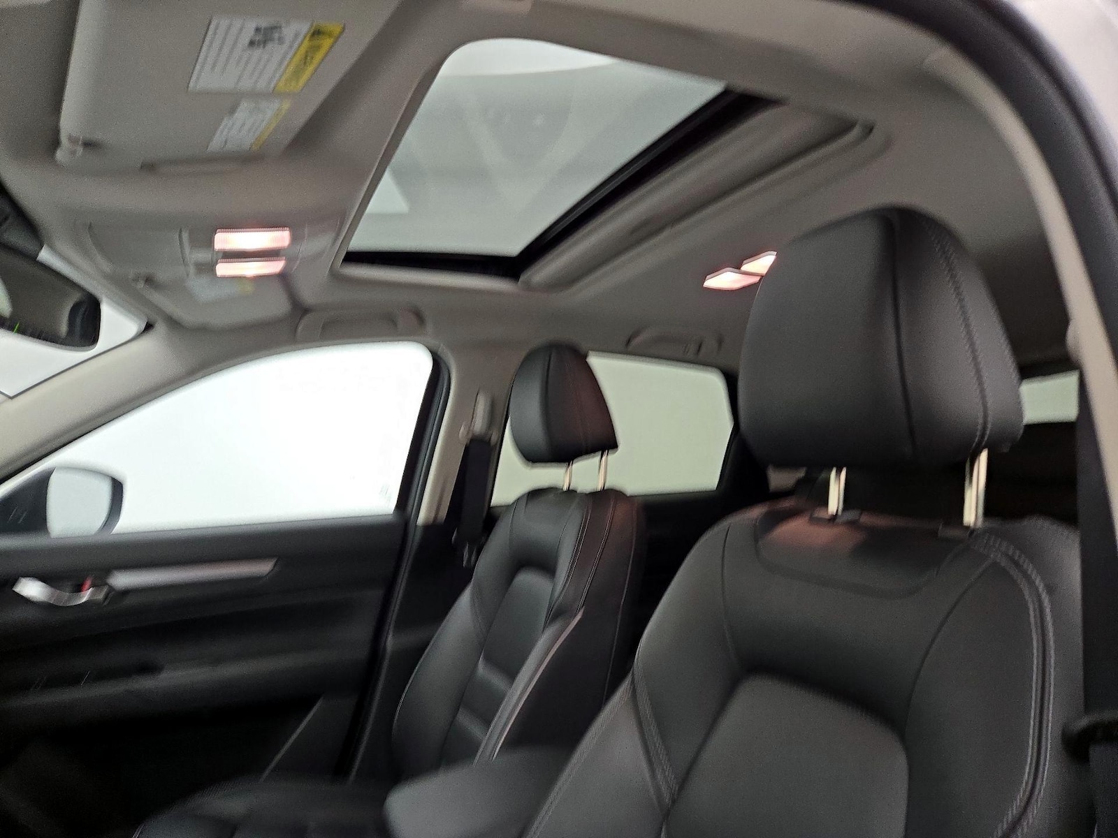 Sunroof(s) & Overhead Airbags