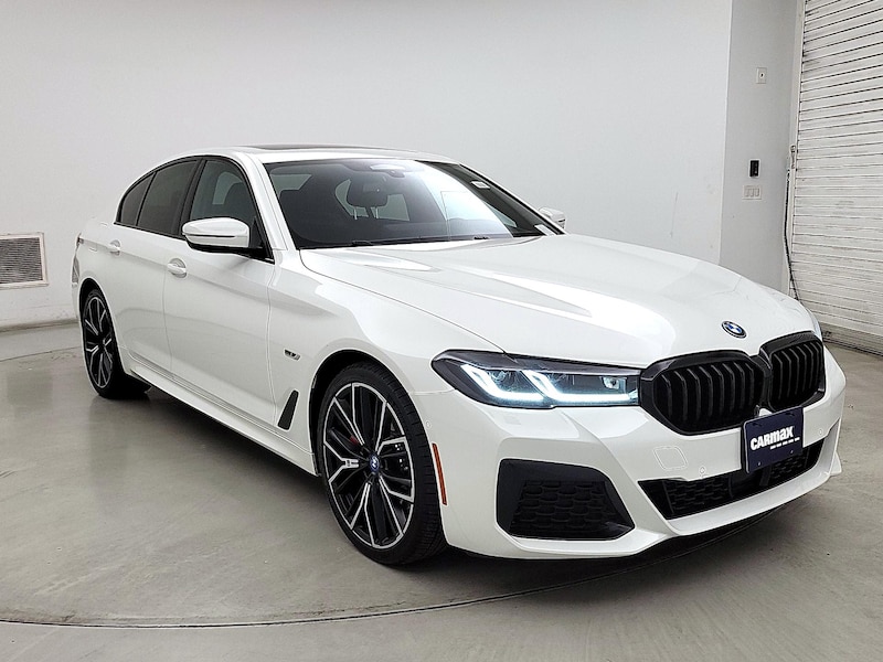 2023 BMW 530e Plug-in Hybrid