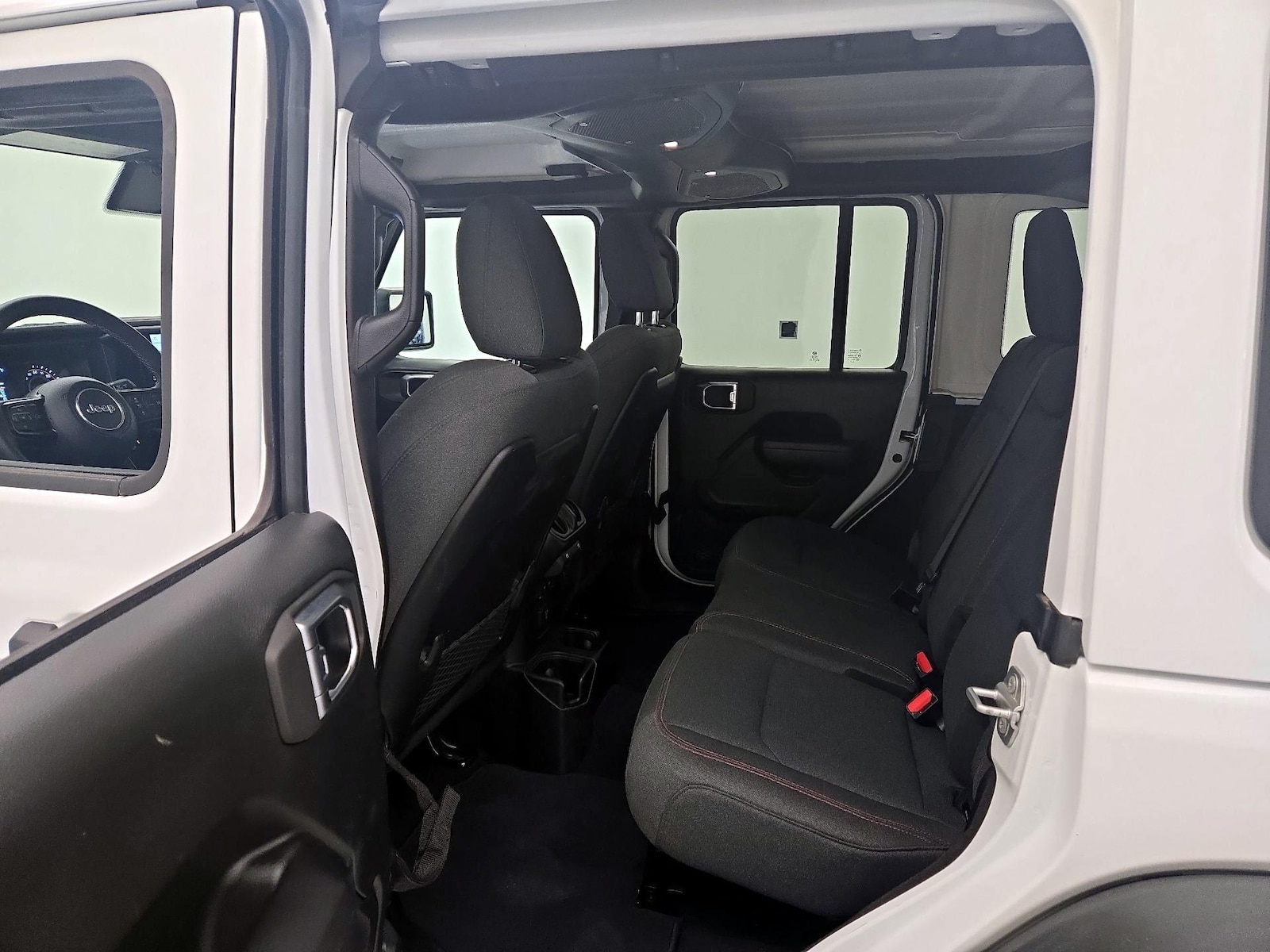 2025 Jeep Wrangler 4-Door Rubicon - Photo 20