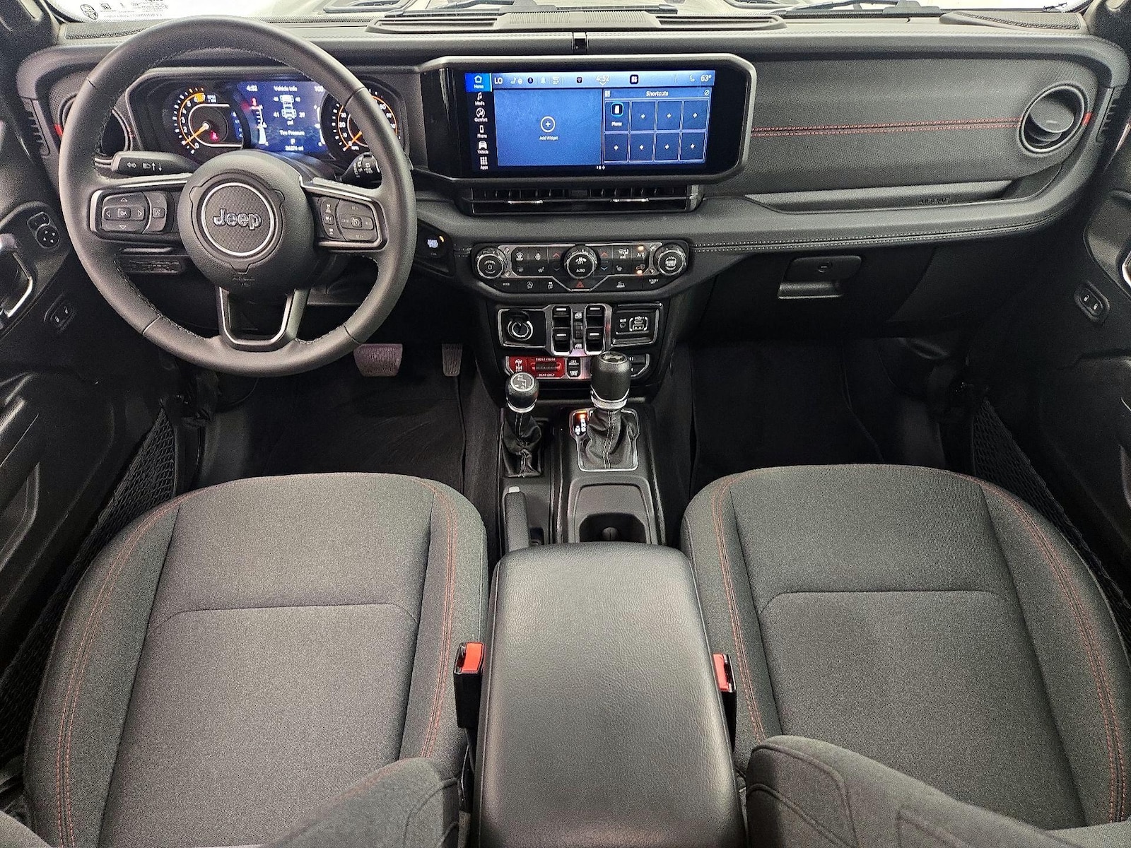 Apple CarPlay® & Android Auto™