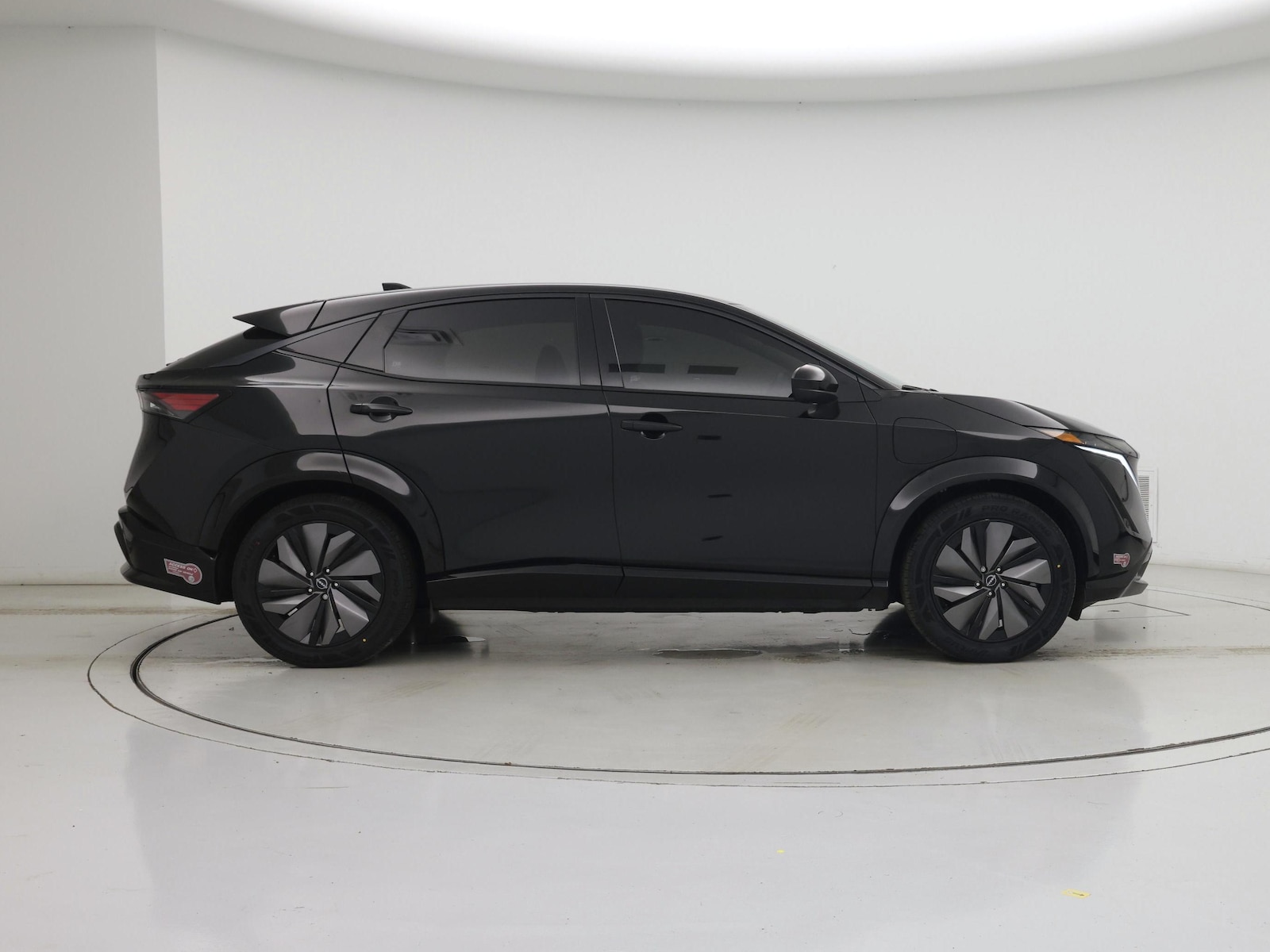 2024 Nissan ARIYA Engage+ - Photo 8