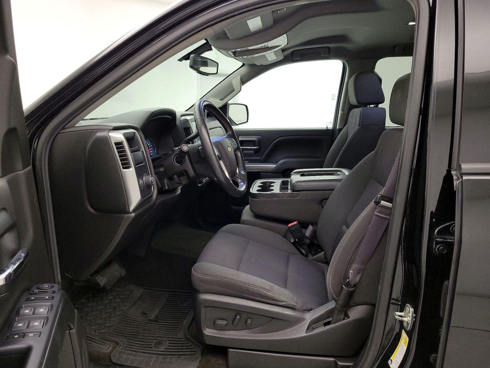 Power Seat(s) & Side Airbags