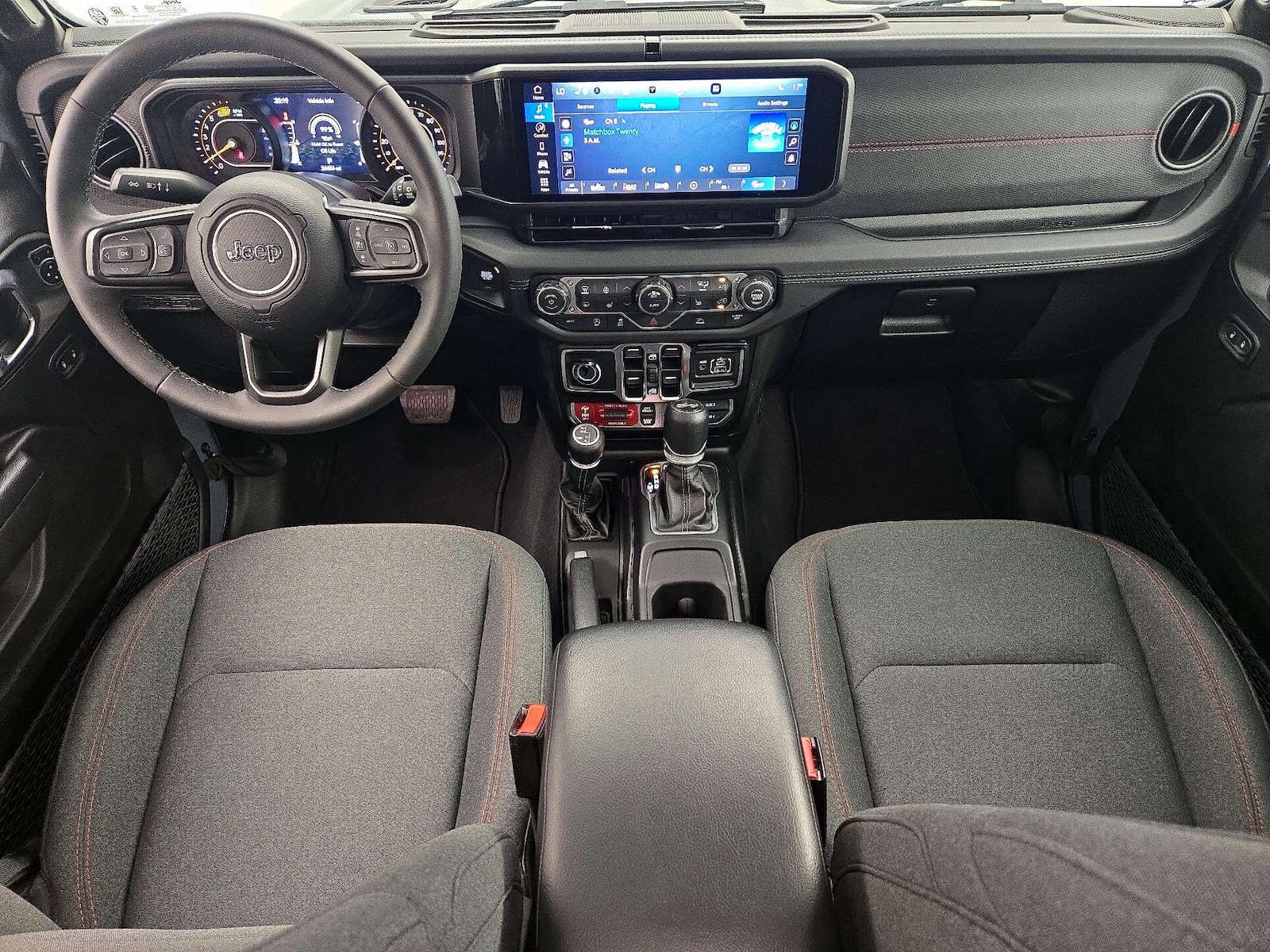2025 Jeep Wrangler 4-Door Rubicon - Photo 10