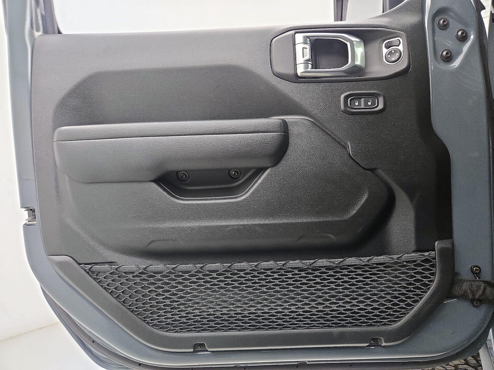 2025 Jeep Wrangler 4-Door Rubicon - Photo 13