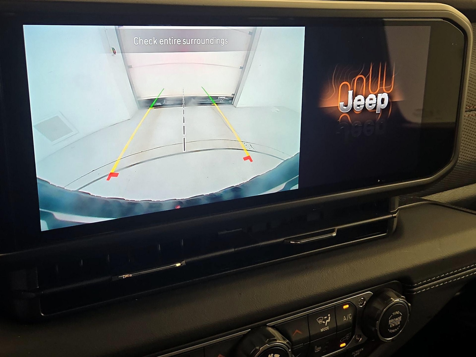 2025 Jeep Wrangler 4-Door Rubicon - Photo 15