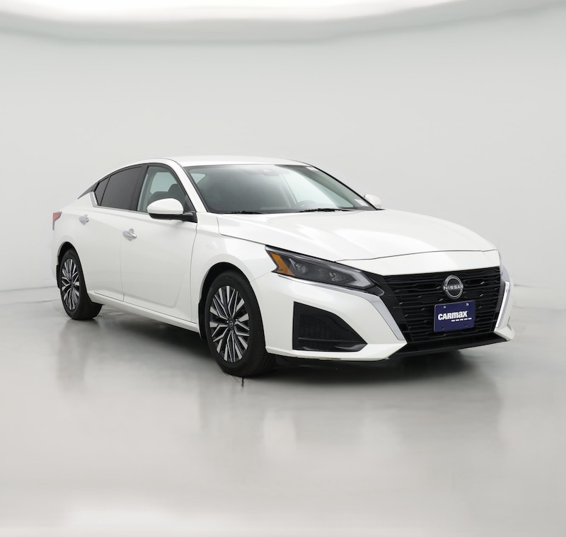 2023 Nissan Altima SV