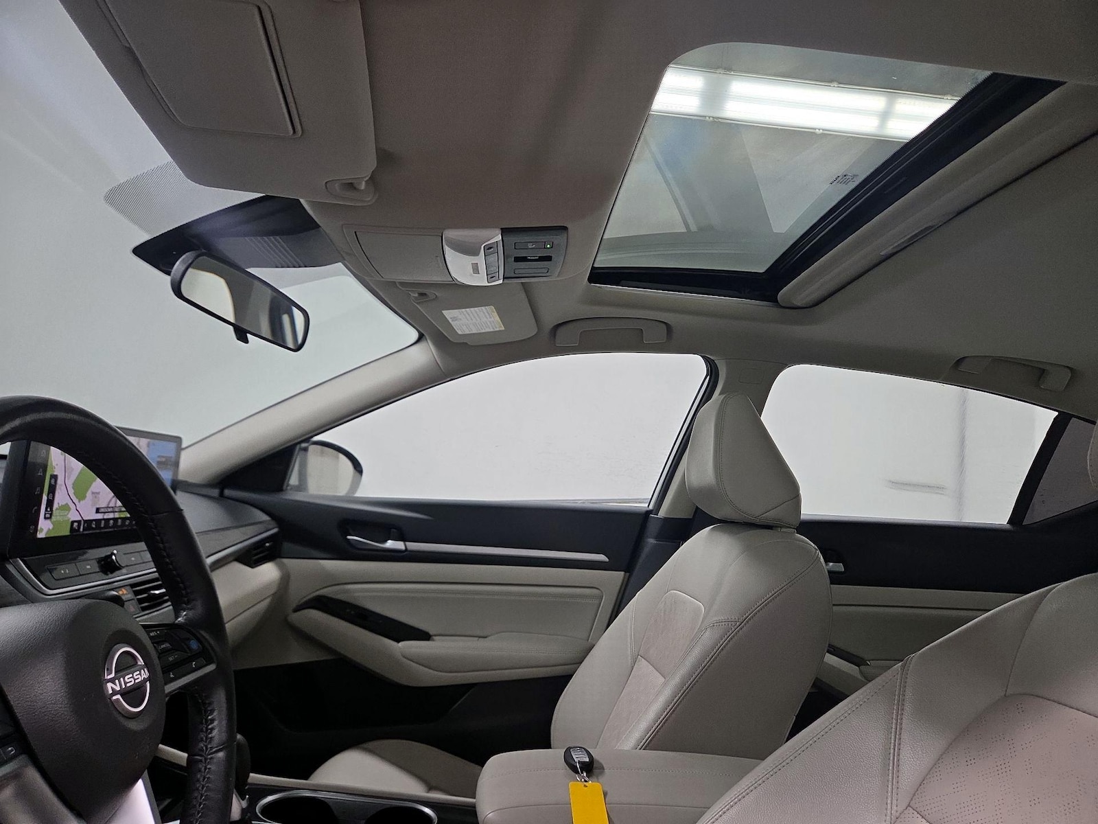 Sunroof(s) & Overhead Airbags