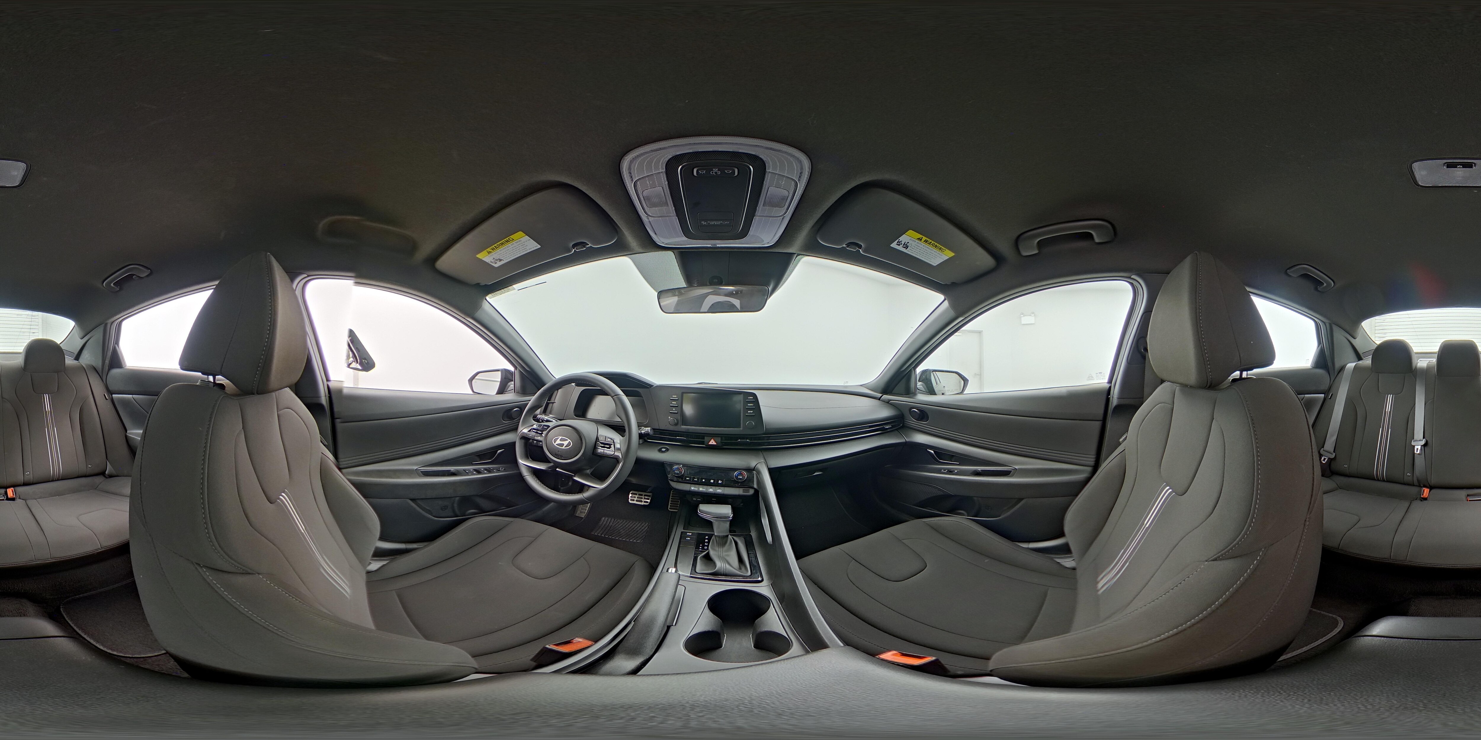 2025 Hyundai Elantra SEL - Photo 25