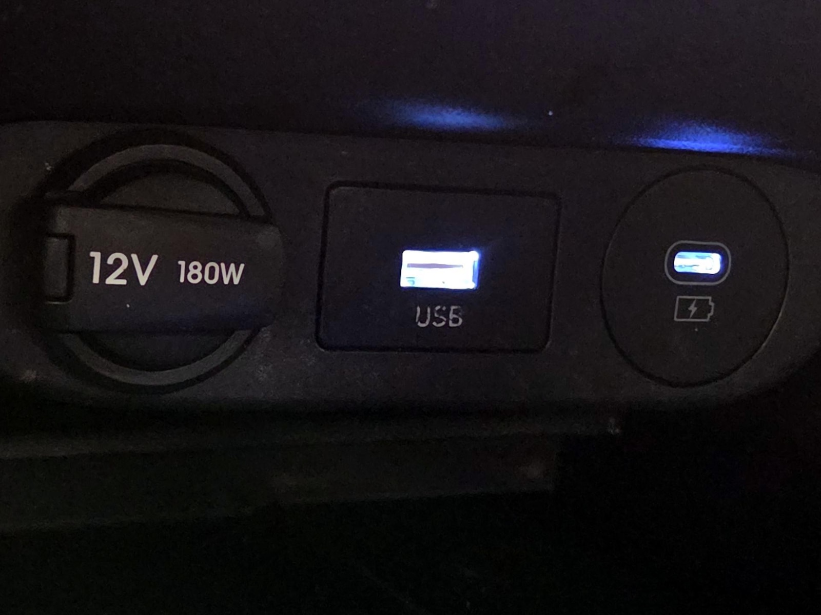 2025 Hyundai Elantra SEL - Photo 19