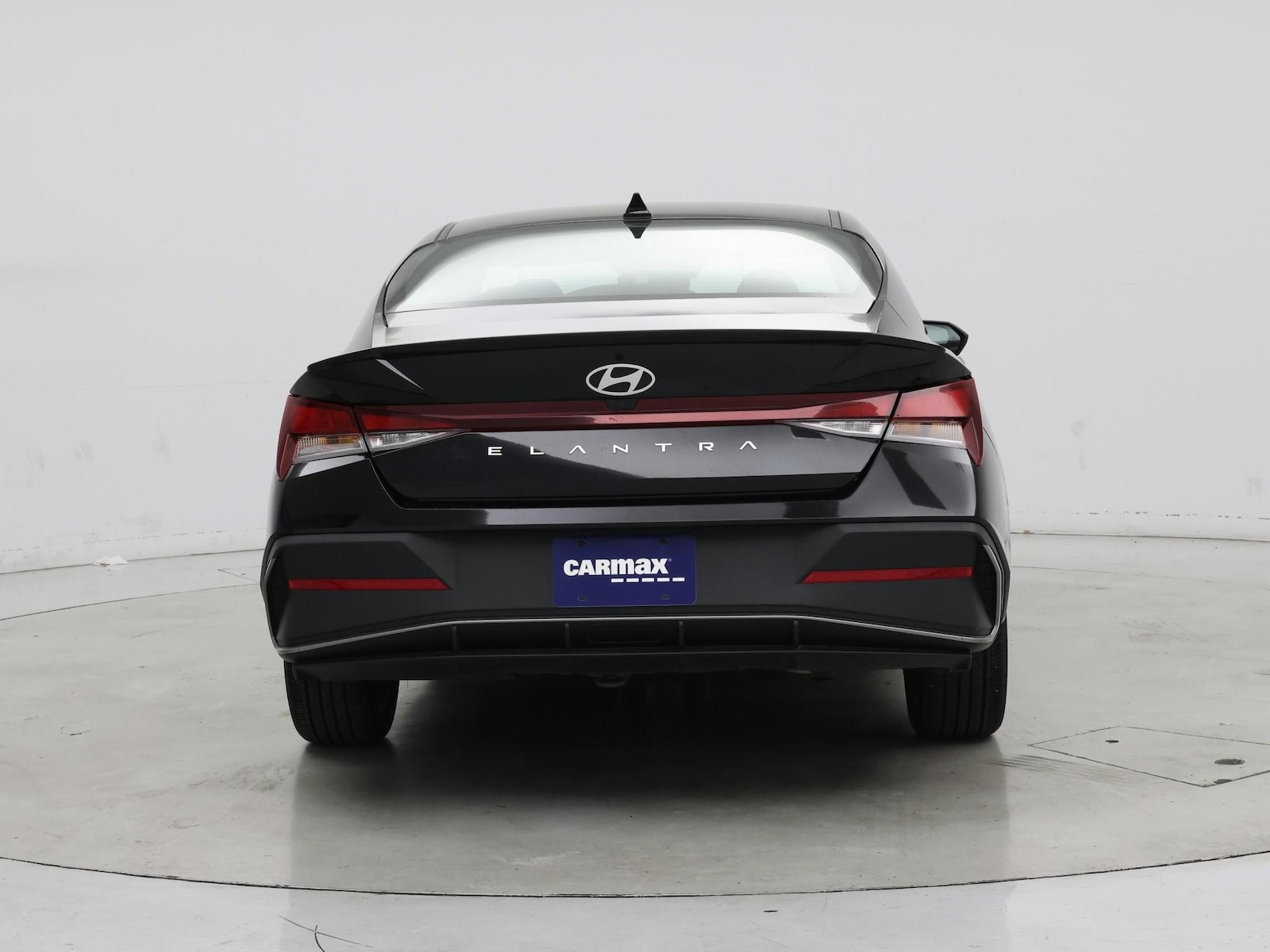 2025 Hyundai Elantra SEL - Photo 7