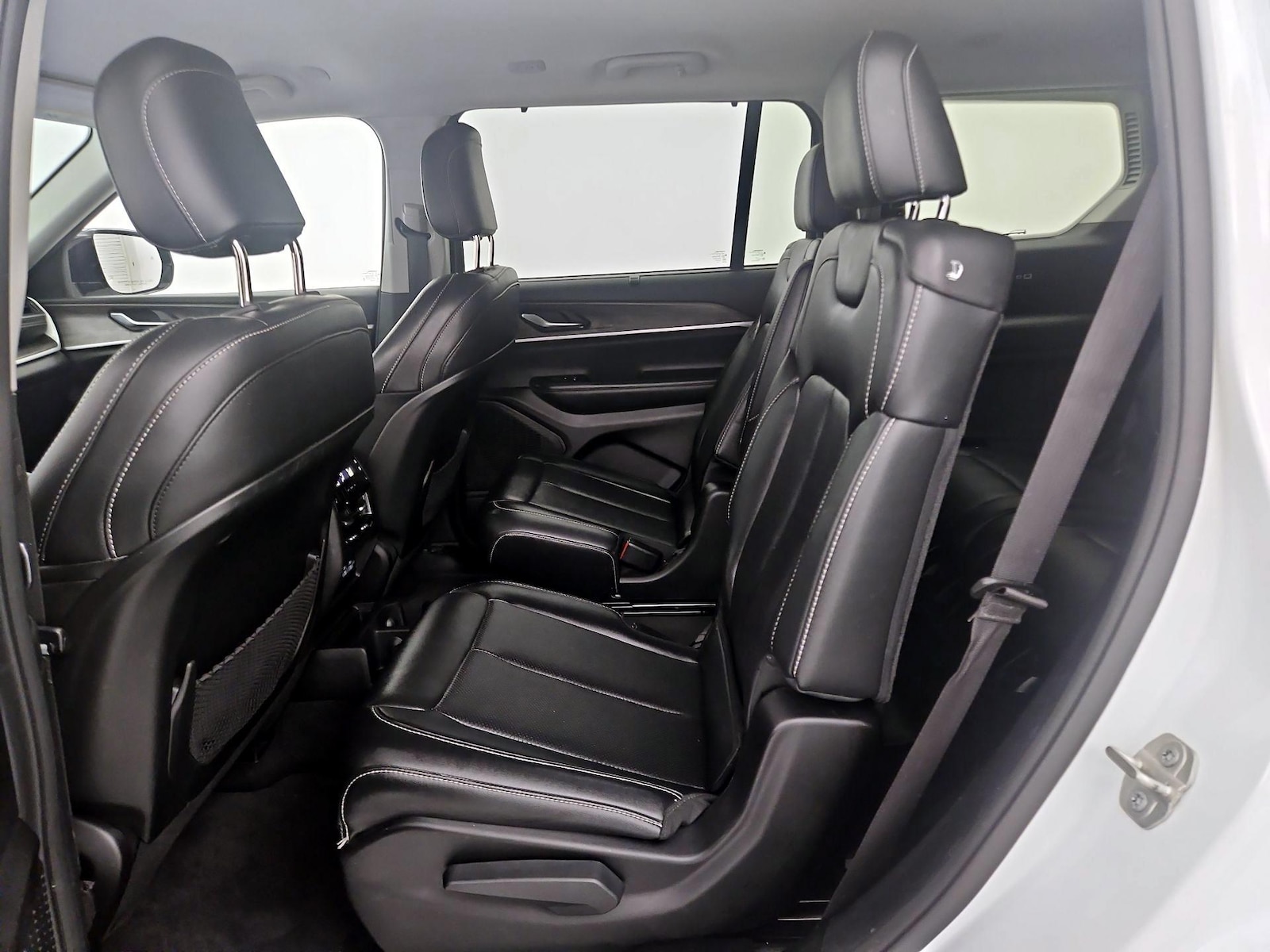 Rear Air Conditioning